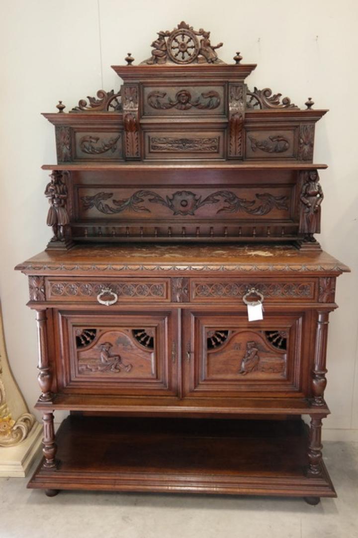 Десертница в бретонском стиле