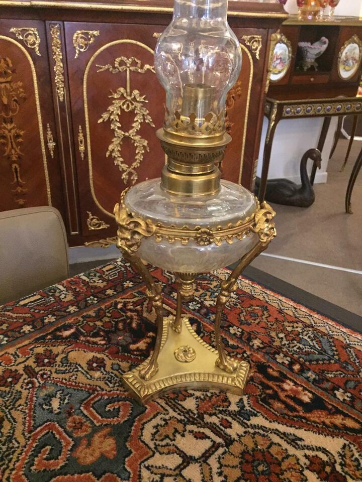 Лампа настольная винтажная