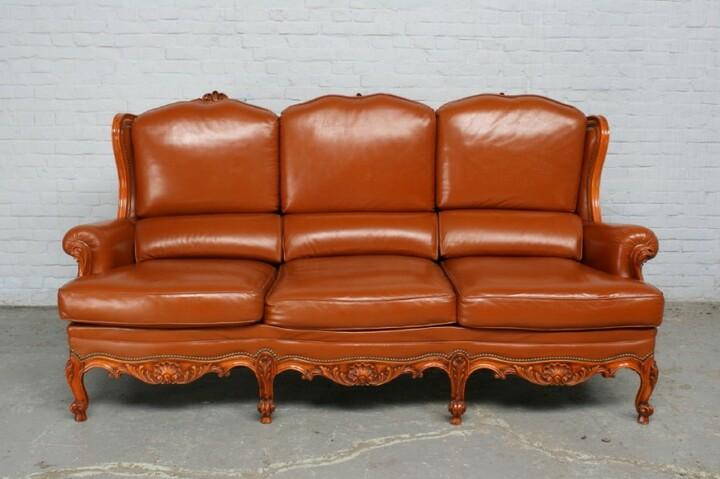 Диван в стиле Людовика XV