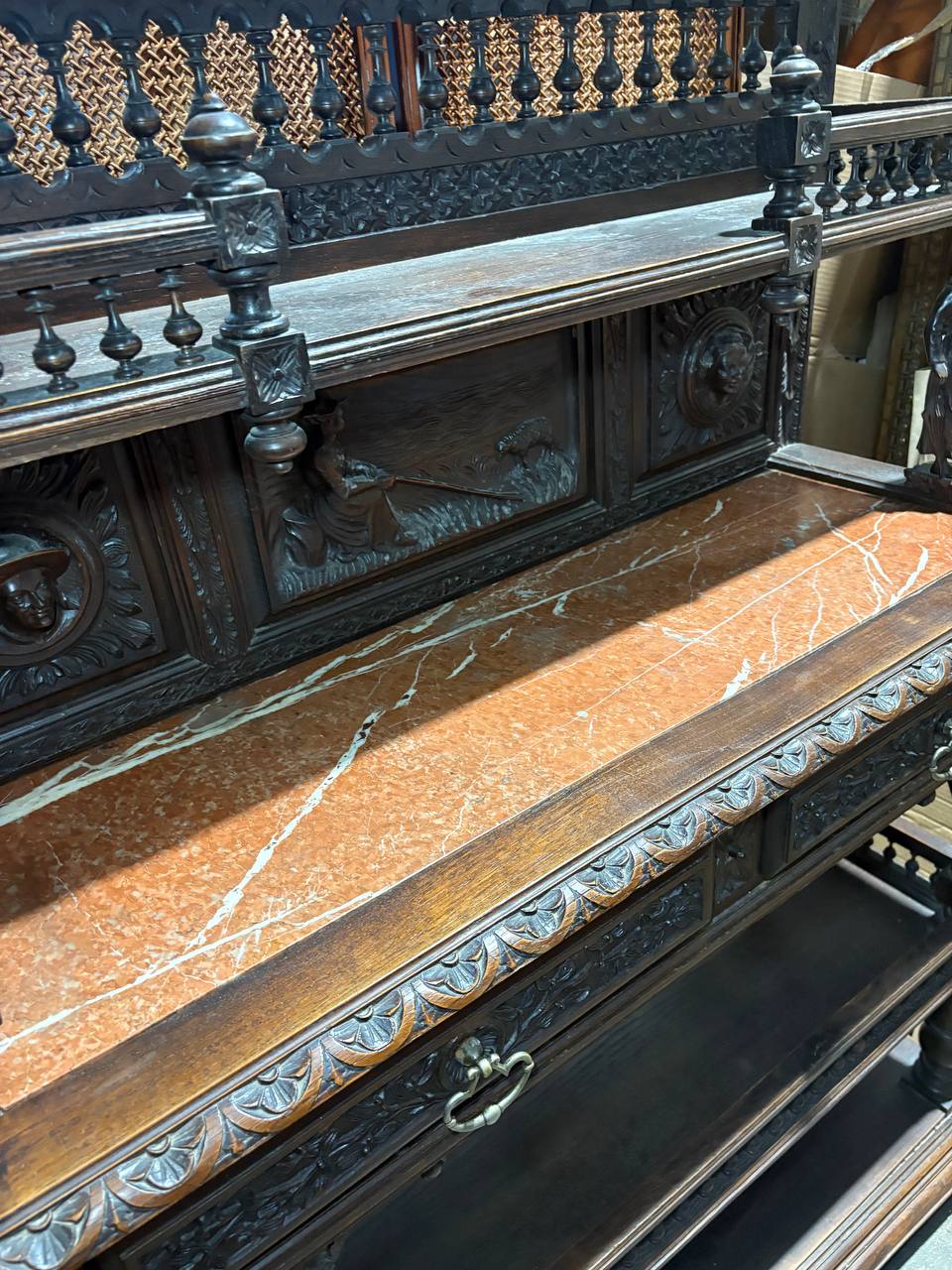 Десертница/Буфет открытый в бретонском стиле