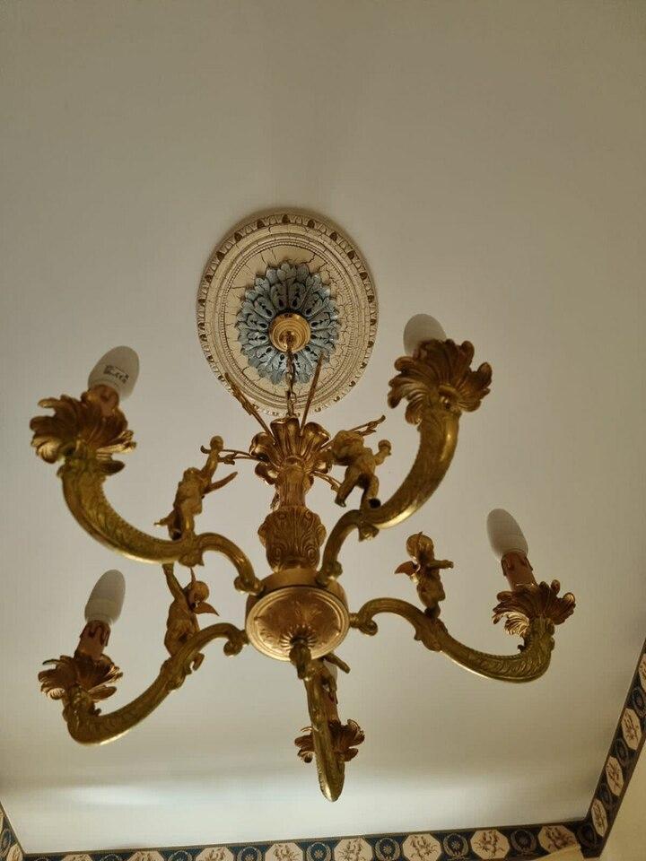 Люстра винтажная с путти