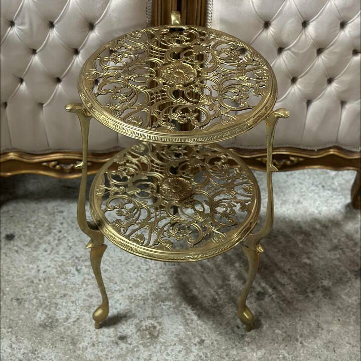 Подставка в стиле Людовика XV