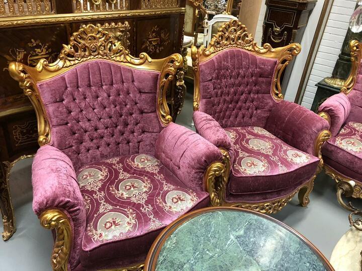 Кресло в стиле барокко