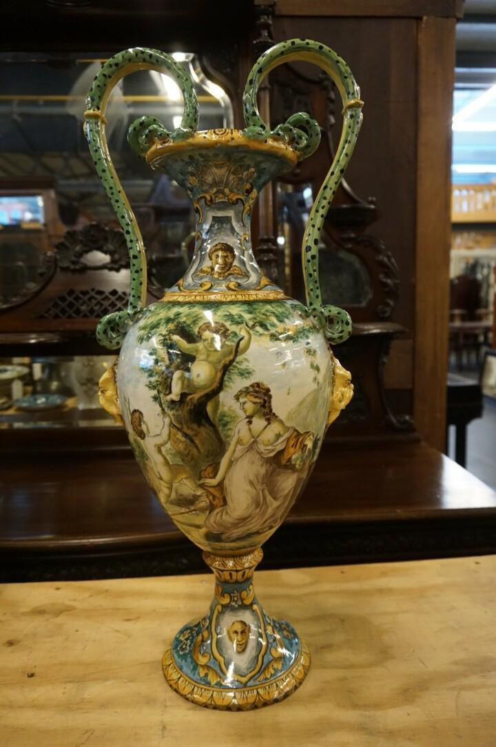 Кувшин/ваза фарфоровая