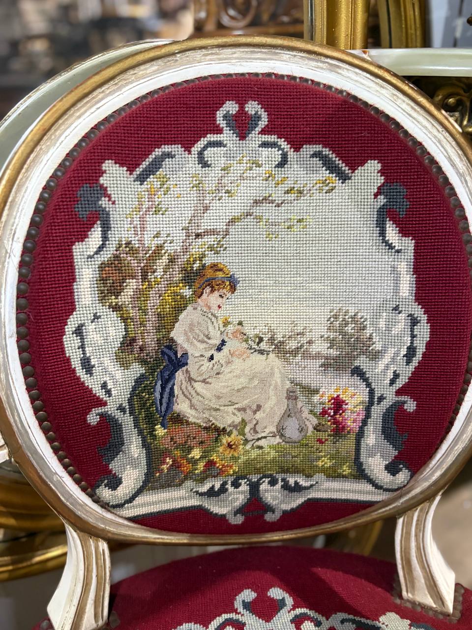 Кресло гобеленовое в стиле Людовика XVI