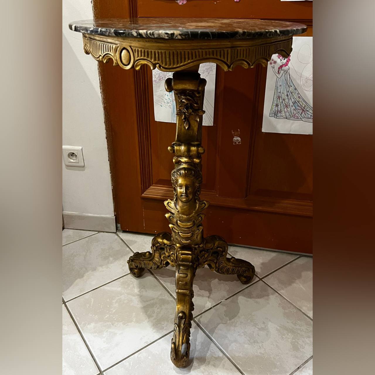 Стол/Подставка в стиле венецианского барокко