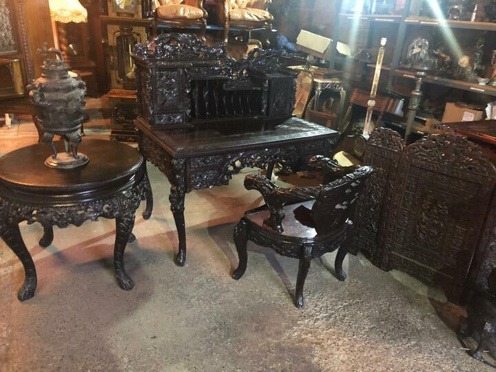 Комплект для кабинета в восточном стиле