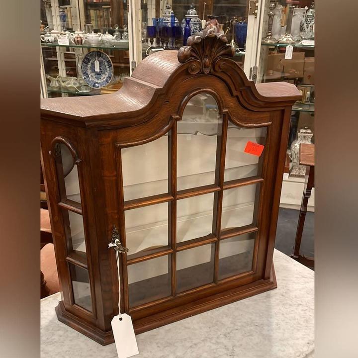 Полка навесная винтажная