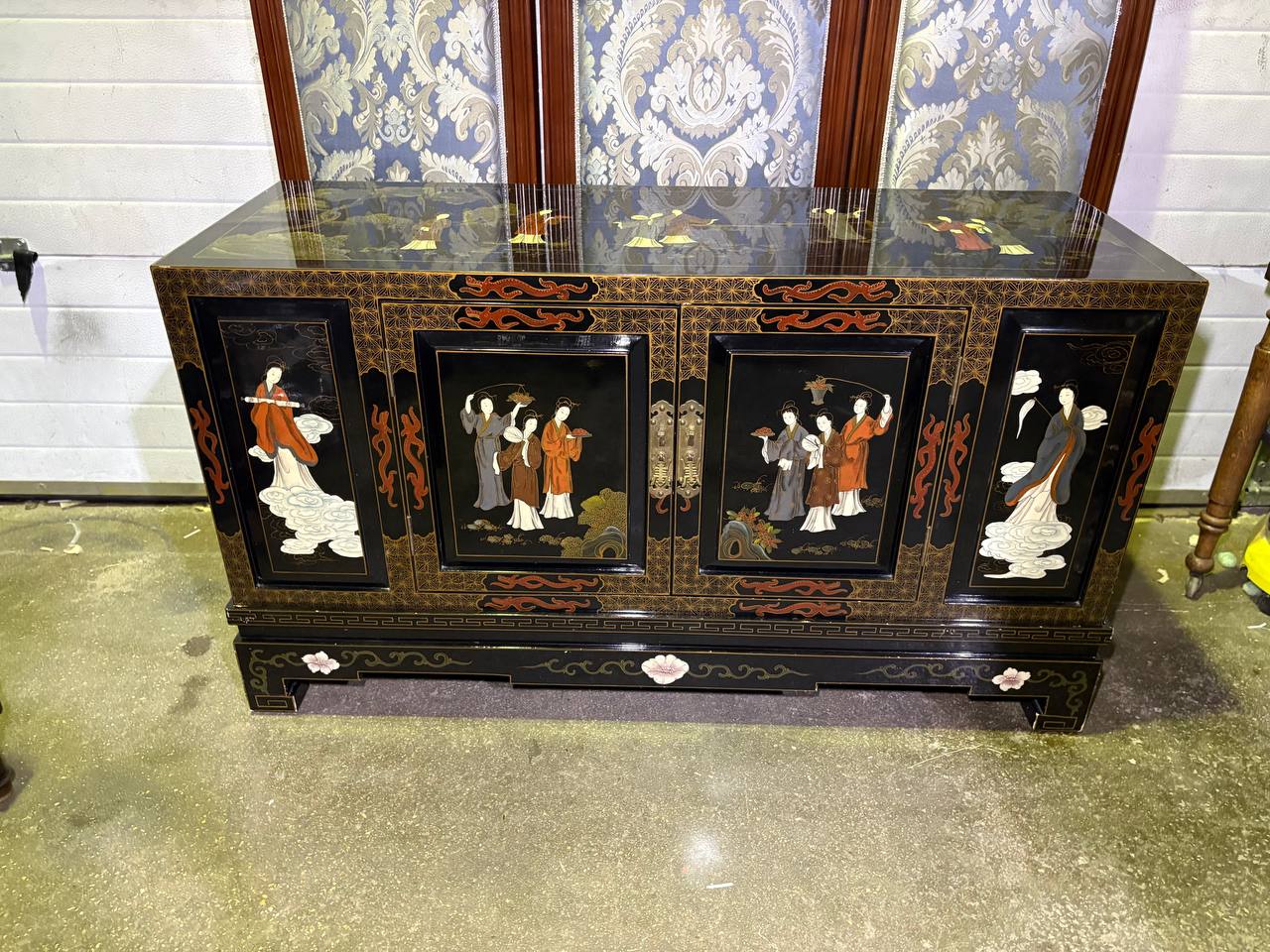 Комод/Тумба в стиле шинуазри