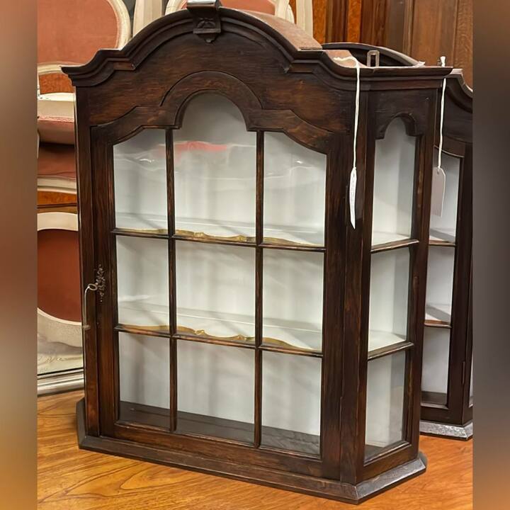 Полка навесная винтажная