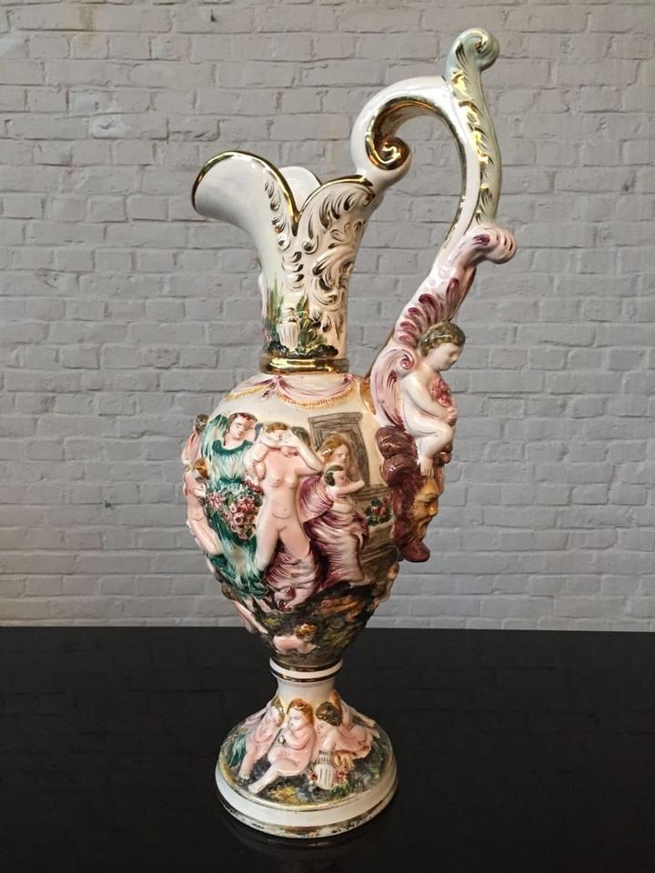 Ваза Каподимонте