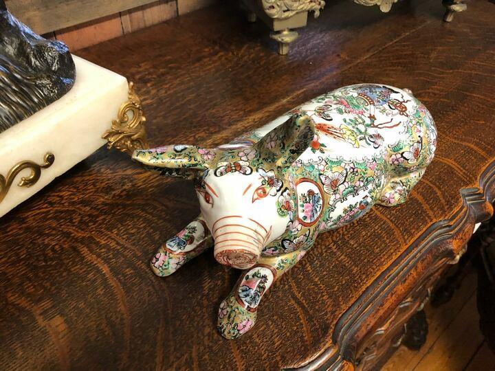 Статуэтка фарфоровая "Хрюша" 