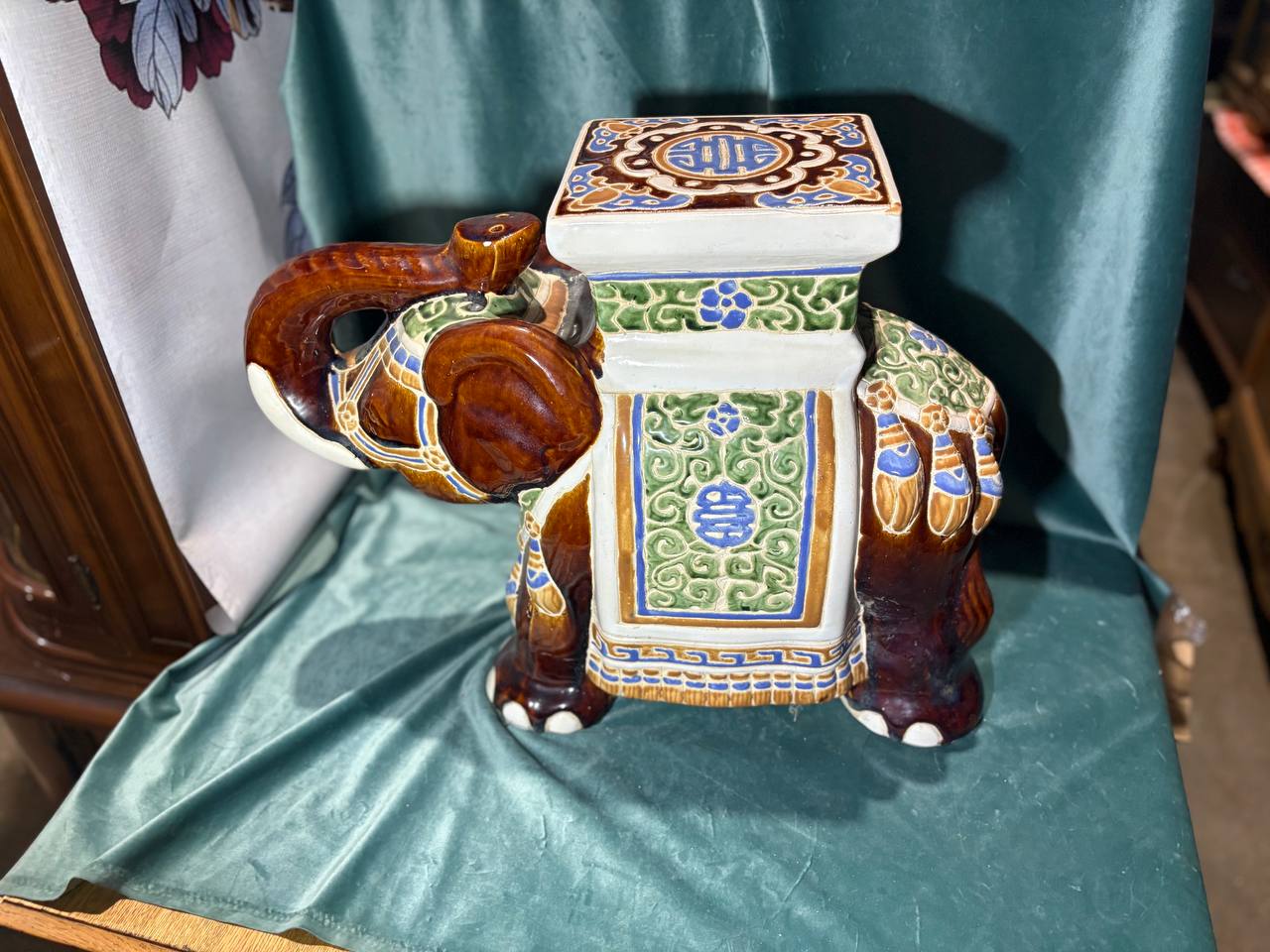 Подставка/Скульптура/фигура Слон