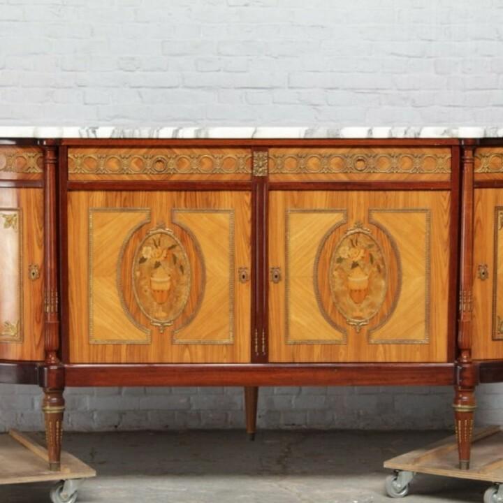 Дрессуар/комод в стиле Людовика XVI