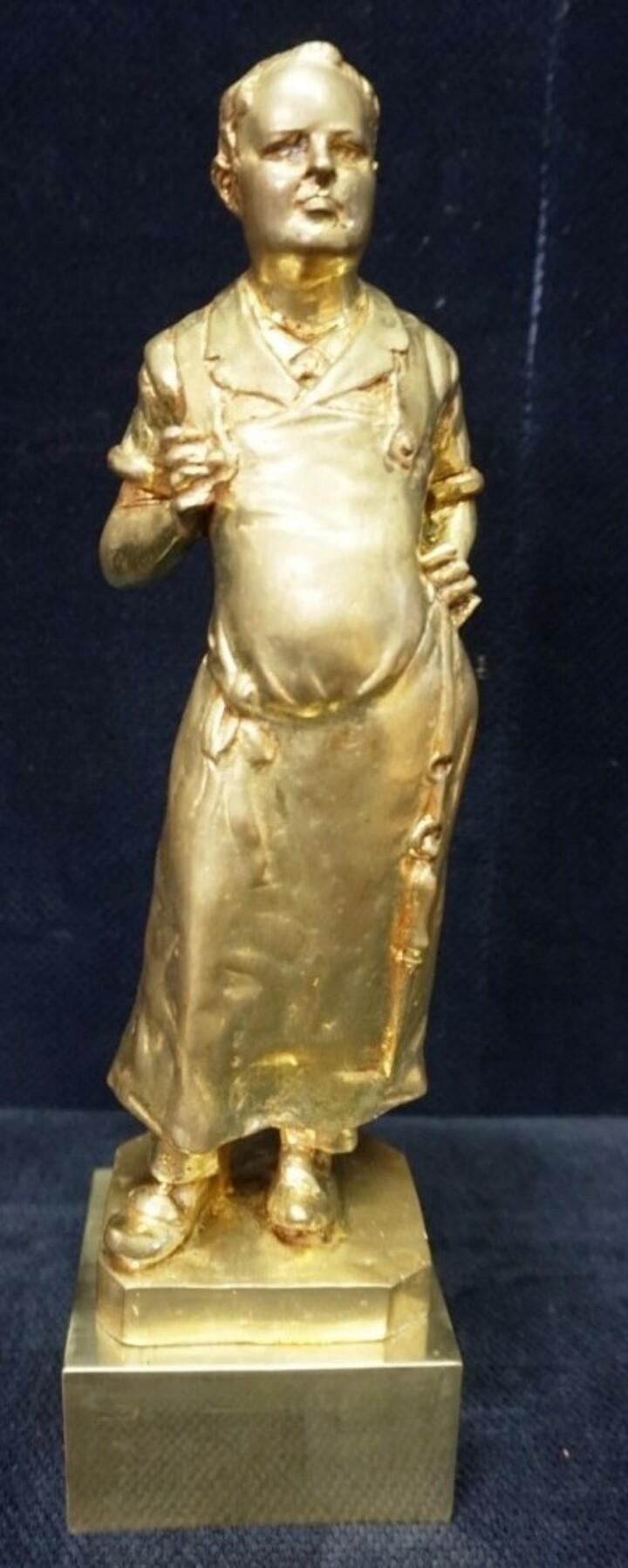 Скульптура мясника