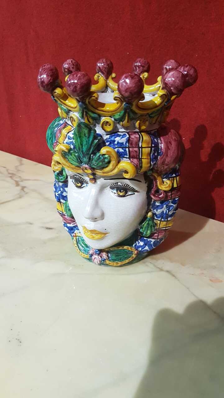 Кашпо/Ваза/Декоративный элемент