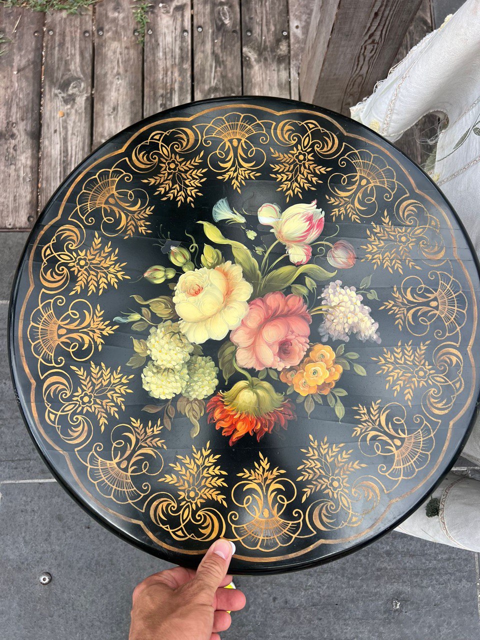 Стол журнальный винтажный