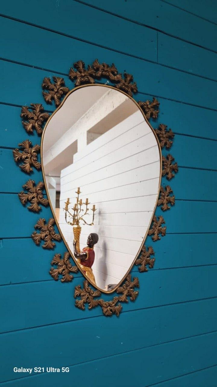 Зеркало настенное винтажное