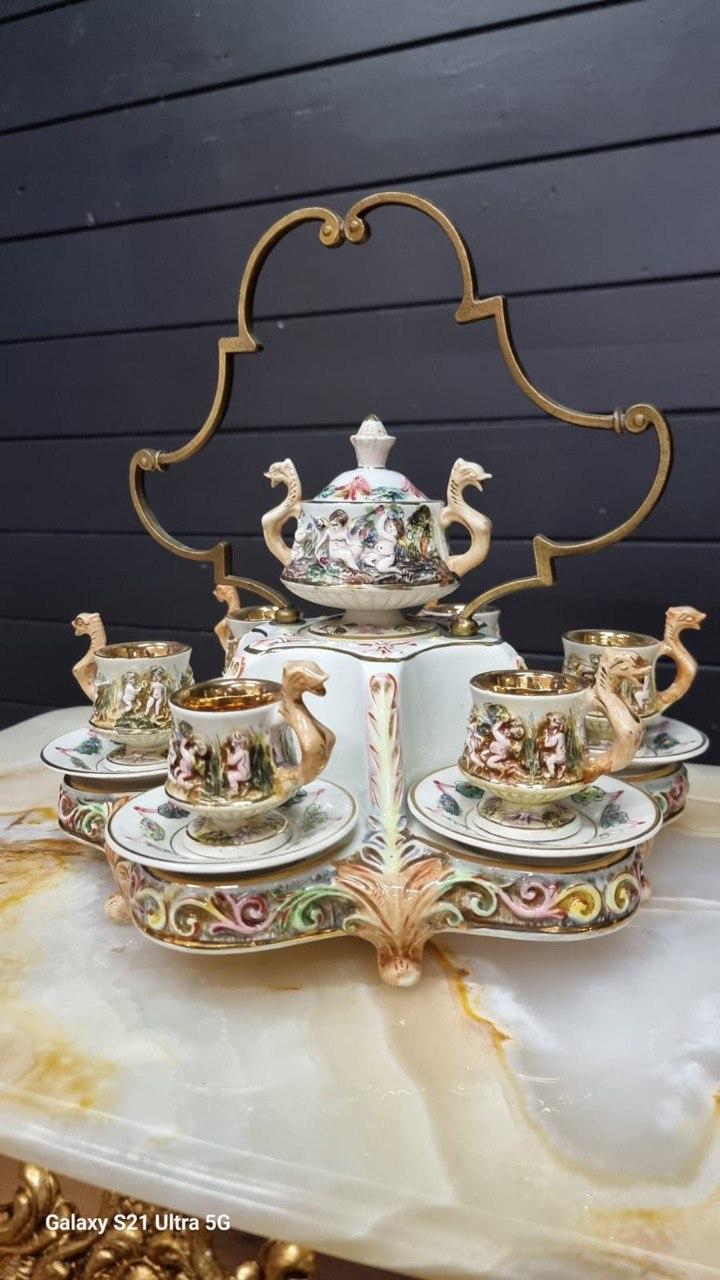 Сервиз чайный/кофейный на подставке от Каподимонте