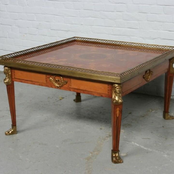 Стол в стиле ампир