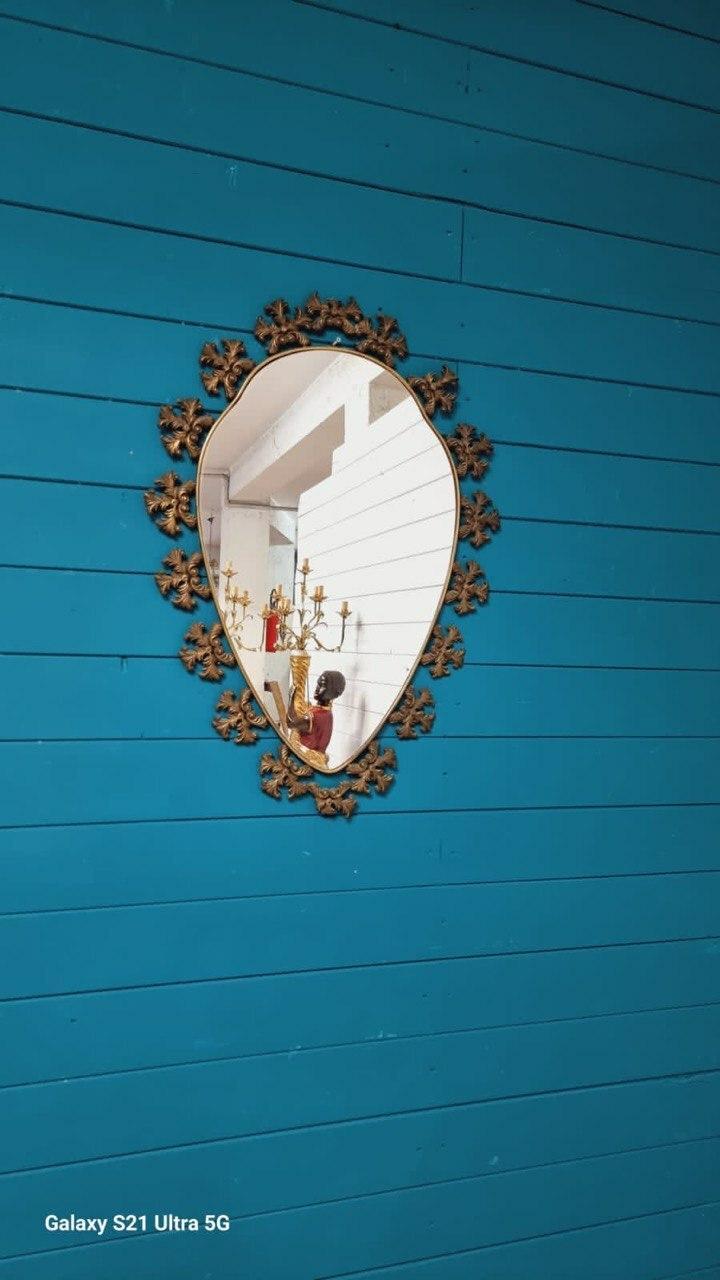 Зеркало настенное винтажное