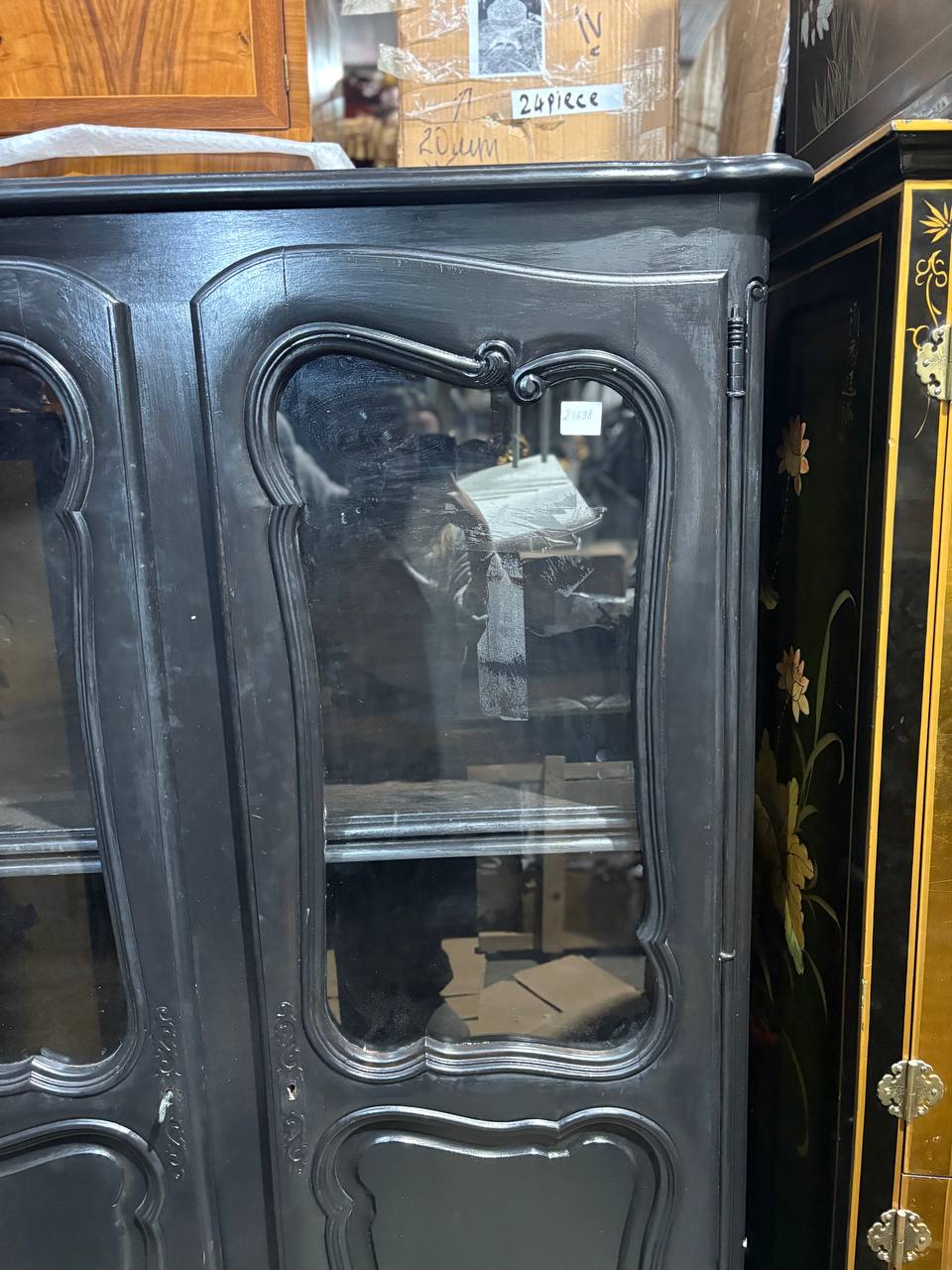 Шкаф/Витрина в стиле Людовика XV