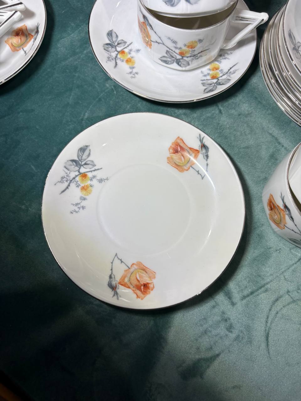 Сервиз чайный/кофейный винтажный на 11 персон