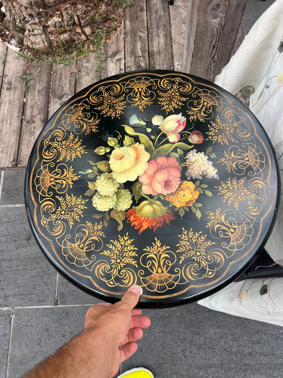 Стол журнальный винтажный