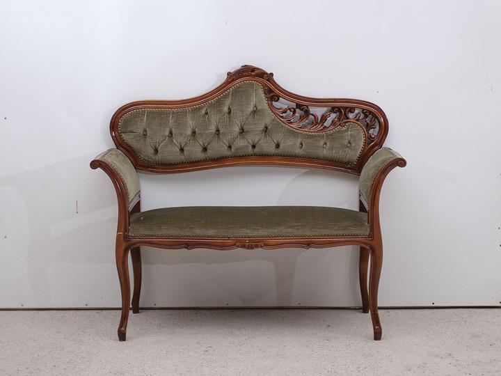 Софа/банкетка в стиле рококо