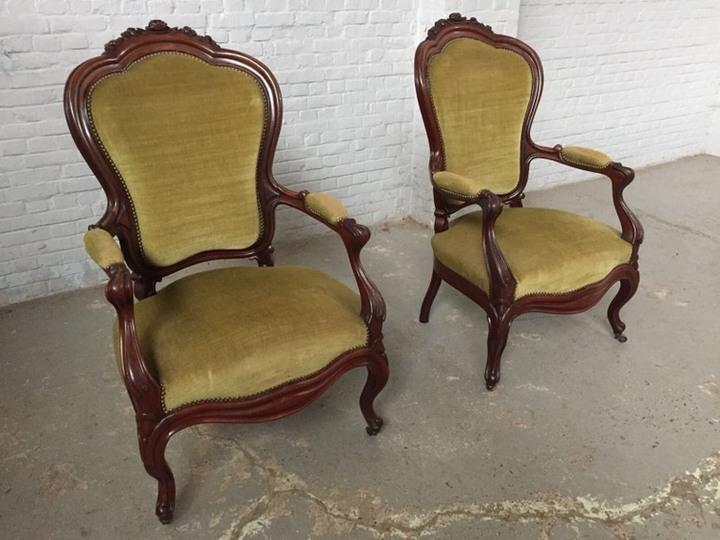 Кресло в стиле рококо 2 штуки