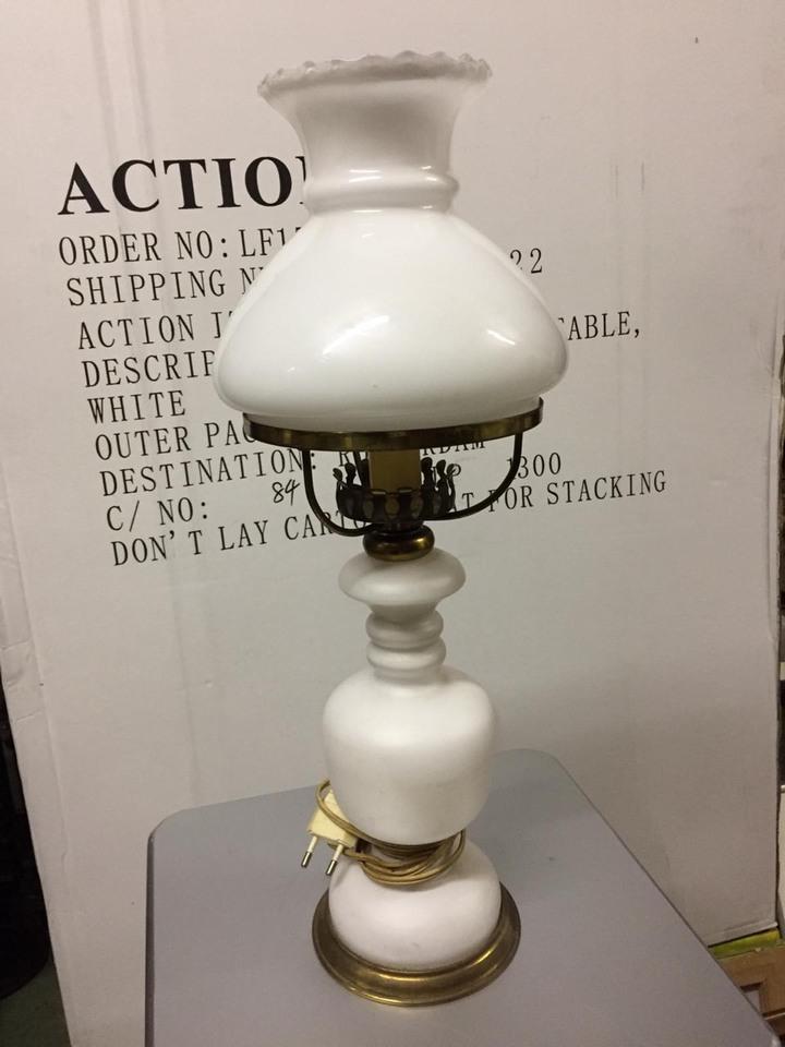 Лампа настольная винтажная