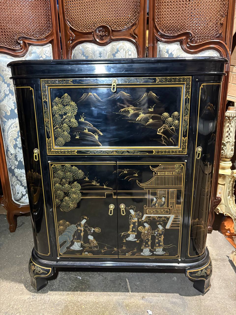 Тумба/Бар/Шкаф барный в стиле шинуазри