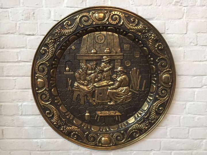 Тарелка декоративная медная