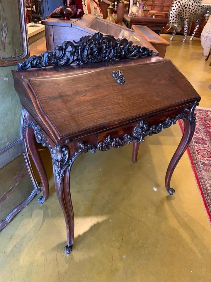 Бюро/Стол письменный в стиле Людовика XV