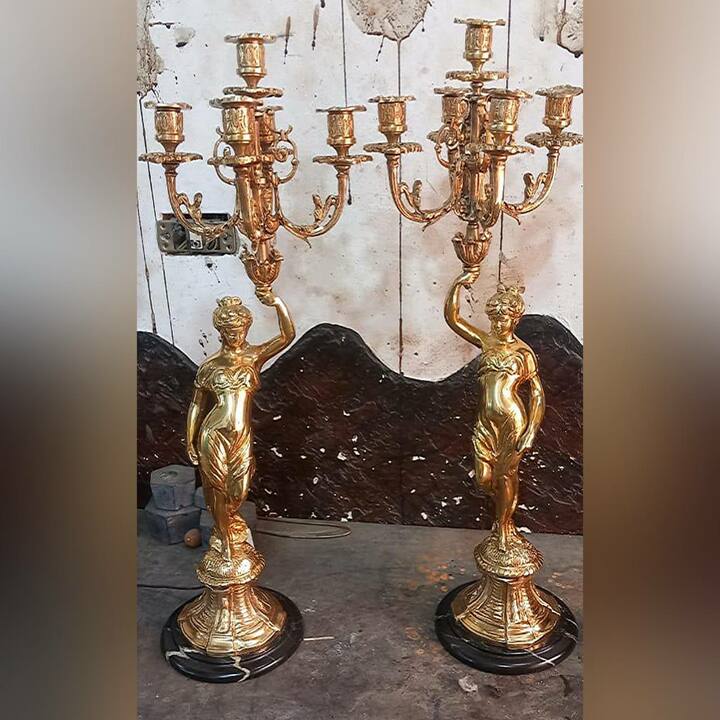 Подсвечник со скульптурой девушки 2 штуки