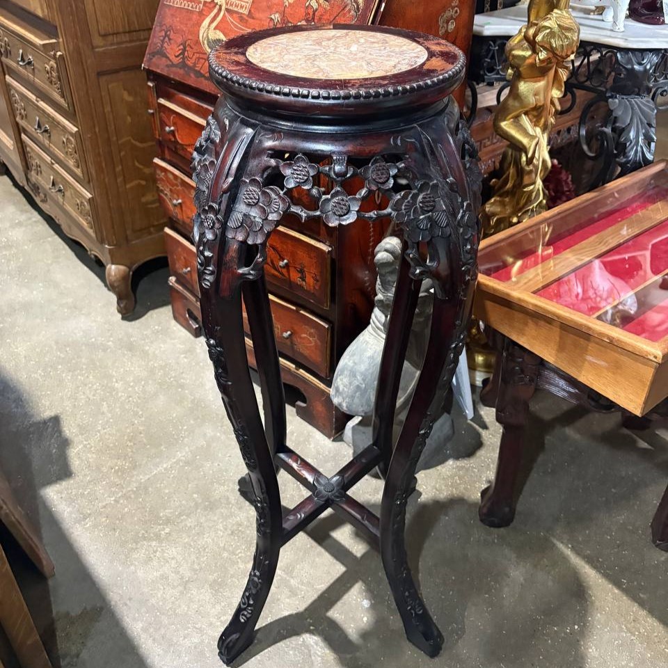 Подставка в восточном стиле