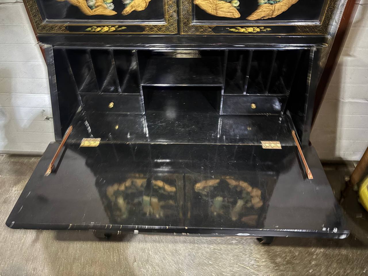 Шкаф/Бюро в стиле шинуазри