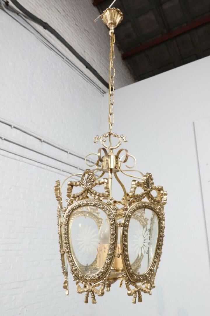 Фонарь старинный