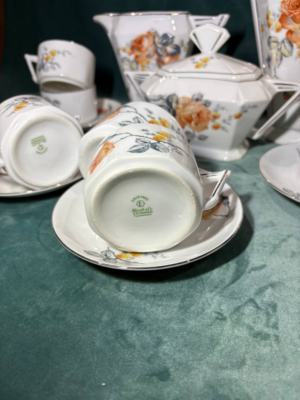 Сервиз чайный/кофейный винтажный на 11 персон