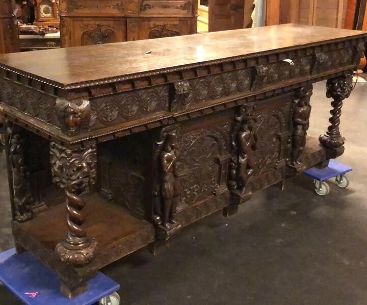 Консоль антикварная в стиле ренессанс