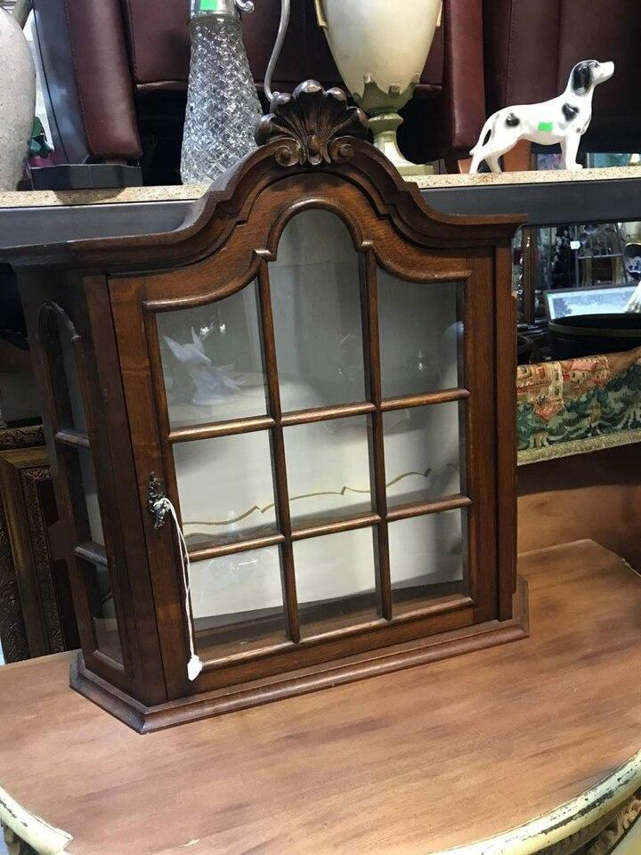 Полка навесная винтажная