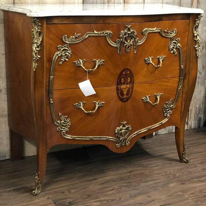 Комод в стиле Людовика XIV