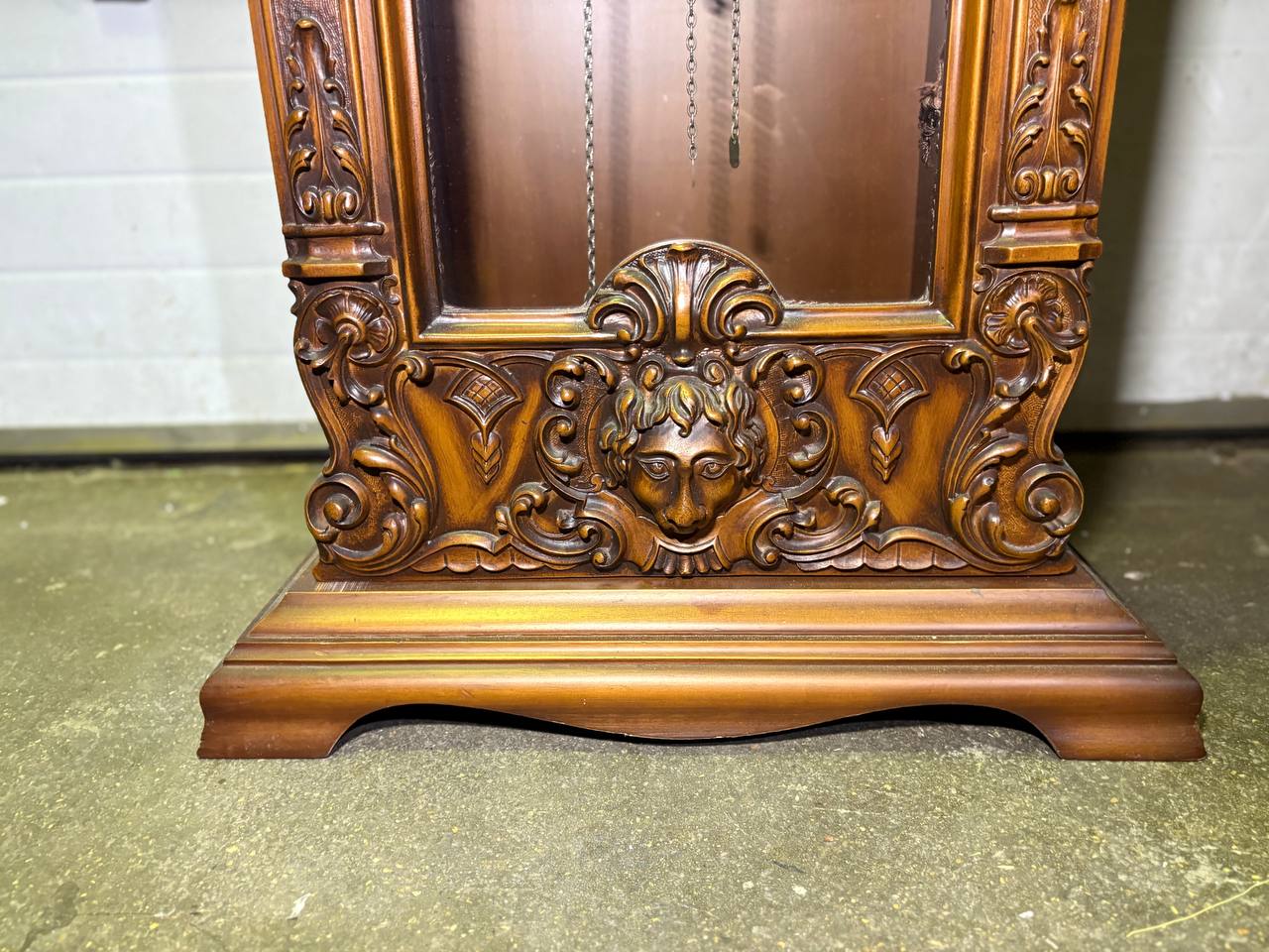 Часы напольные в стиле неоренессанс