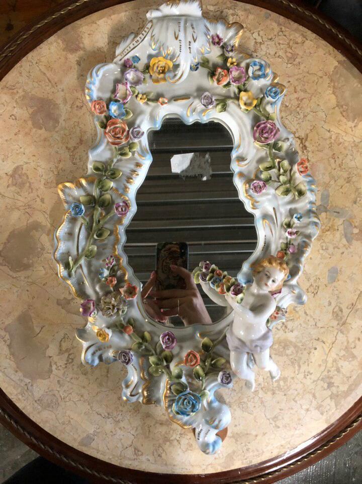 Зеркало настенное винтажное