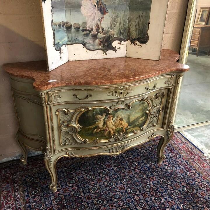 Комод антикварный в стиле Людовика XV
