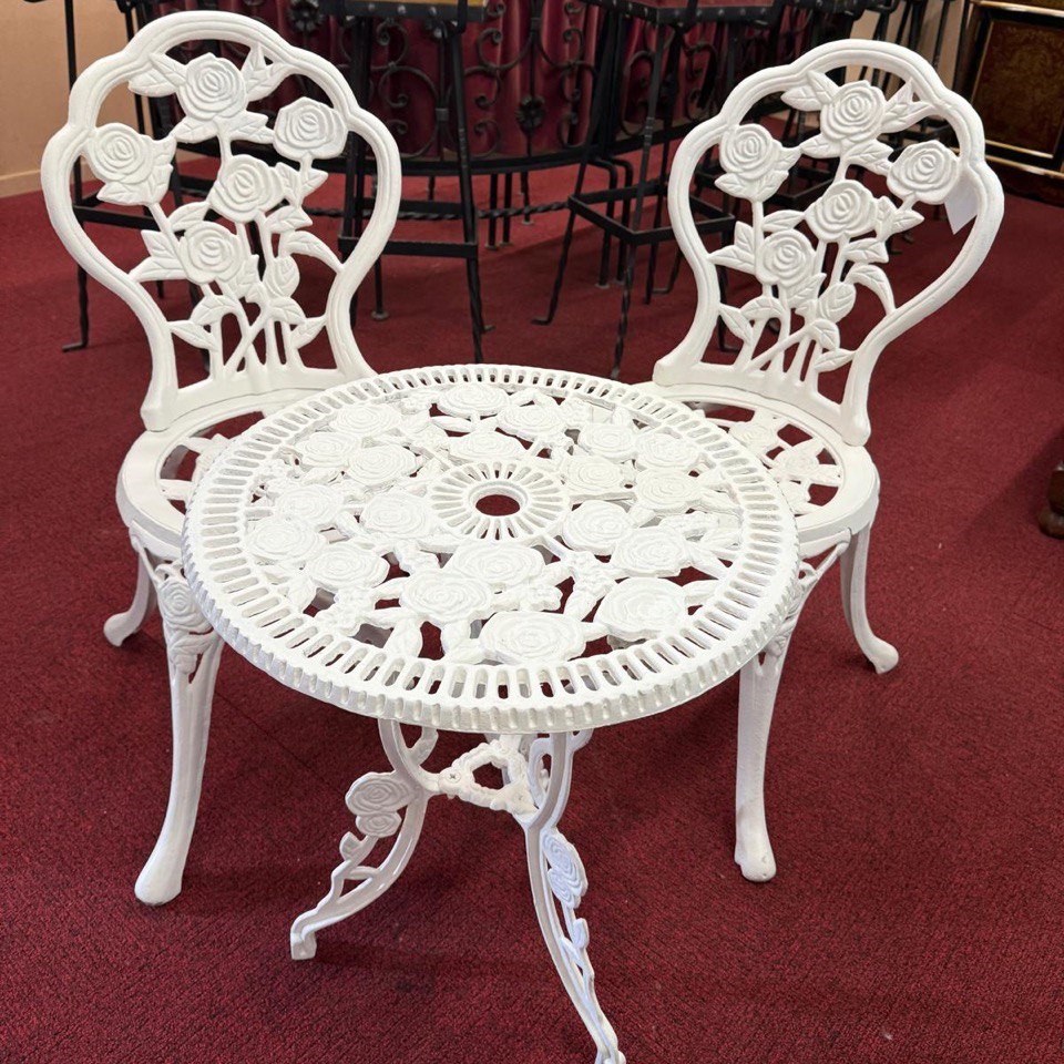 Комплект мебели садово-парковый: стол и стул 2 штуки