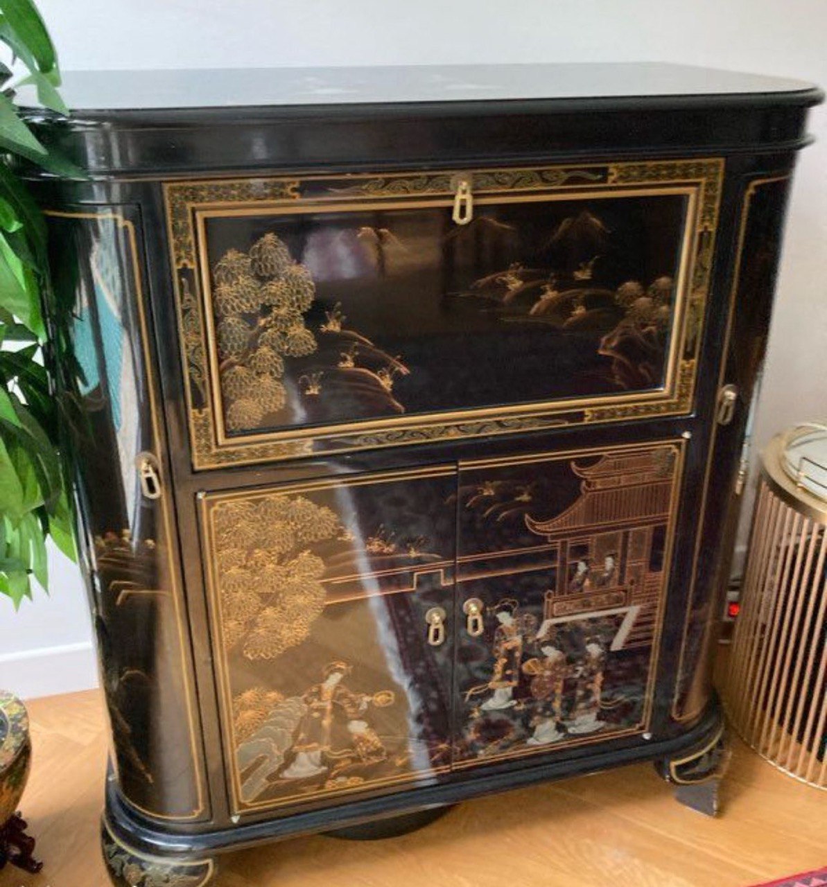 Тумба/Бар/Шкаф барный в стиле шинуазри