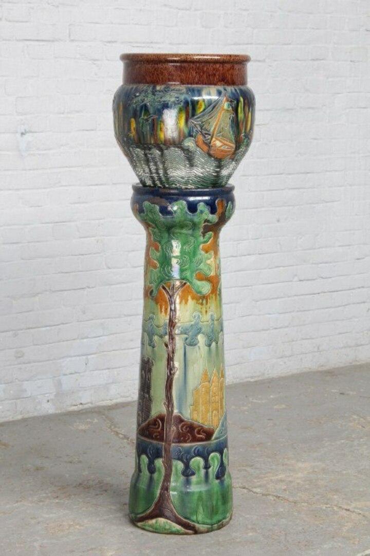 Кашпо с подставкой керамика