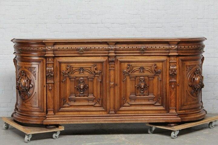 Комод в стиле эпохи возрождения