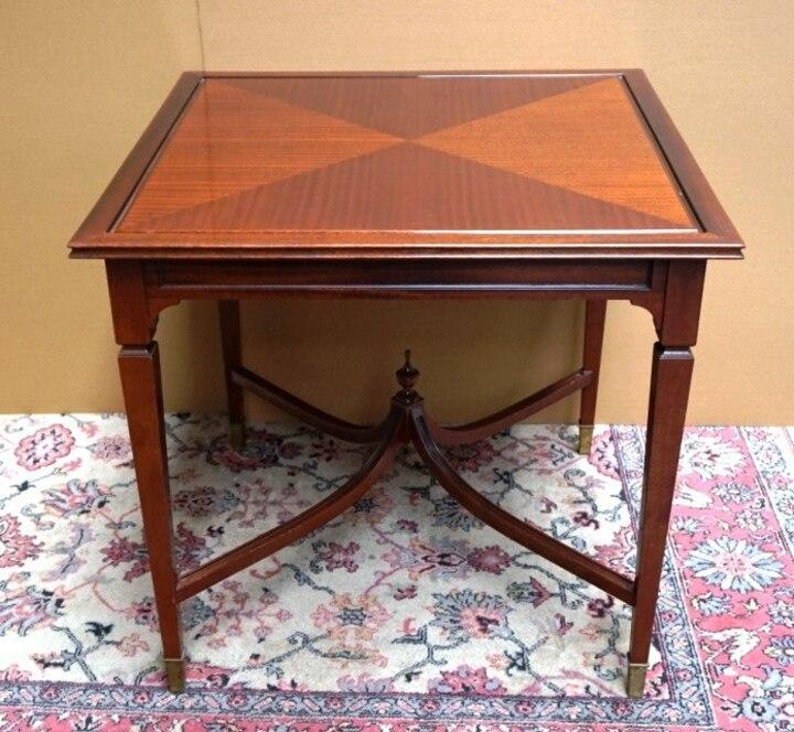 Столик ломберный